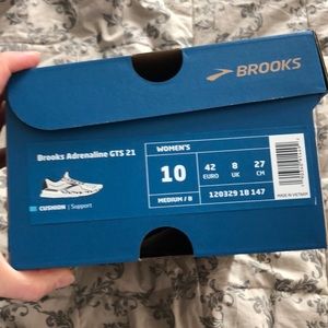 Brooks Snow Leopard Adrenaline 12